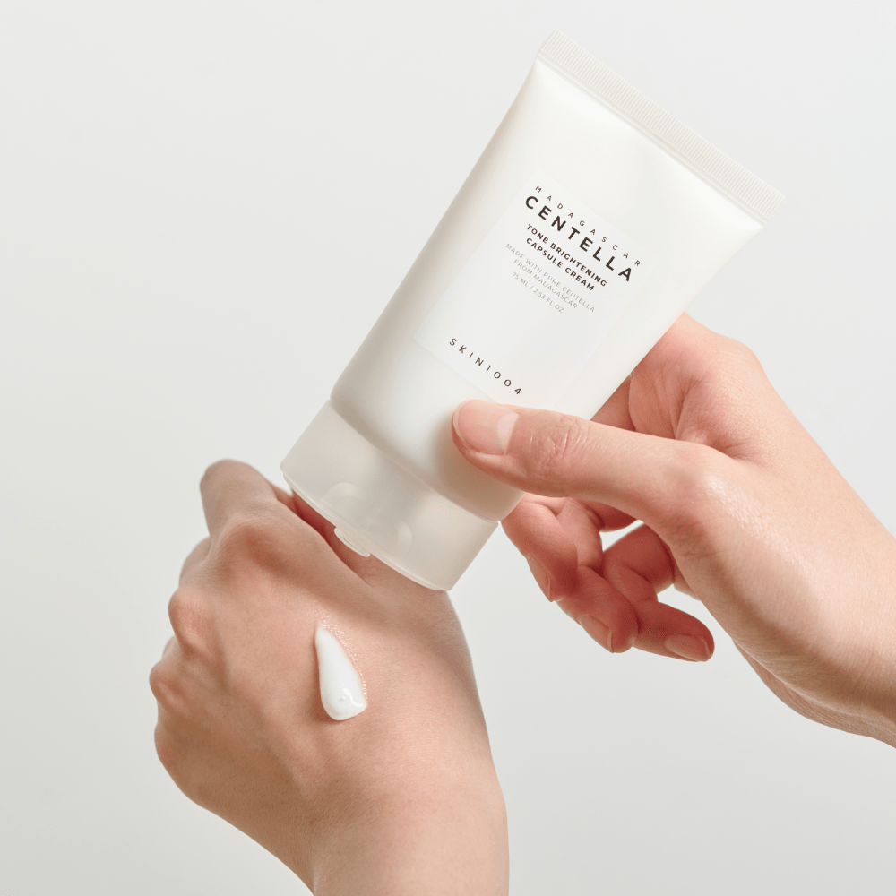 skin1004-madagascar-centella-tone-brightening-capsule-cream-75m-37793803436278_1440x