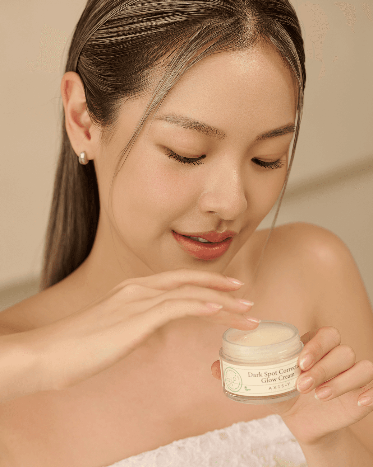 DarkSpotCorrectingGlowCream_3